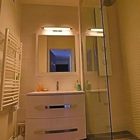 - 4 Pers, 49 M2, 3/2 Apartment Sete