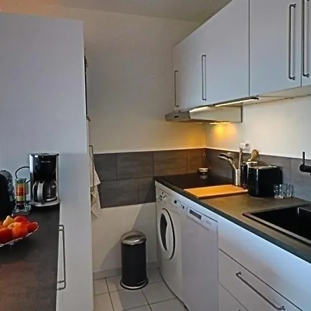 - 4 Pers, 49 M2, 3/2 *
